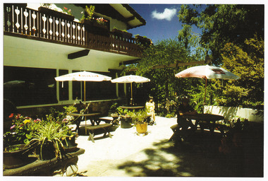 A colour photograph taken at the Kufstein Inn in Marysville. The photograph is of the outdoor dining area.