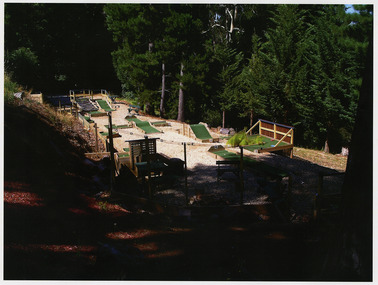 A colour photograph taken at Kerami Gardens Resort in Marysville. The photograph is of a miniature golf course.
