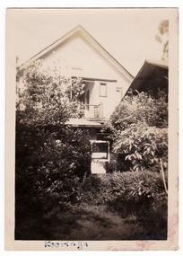 A black and white photograph of Kooringa guest house in Marysville. The original house was built in 1914 for Frederick Webb by the Cuzens Brothers.