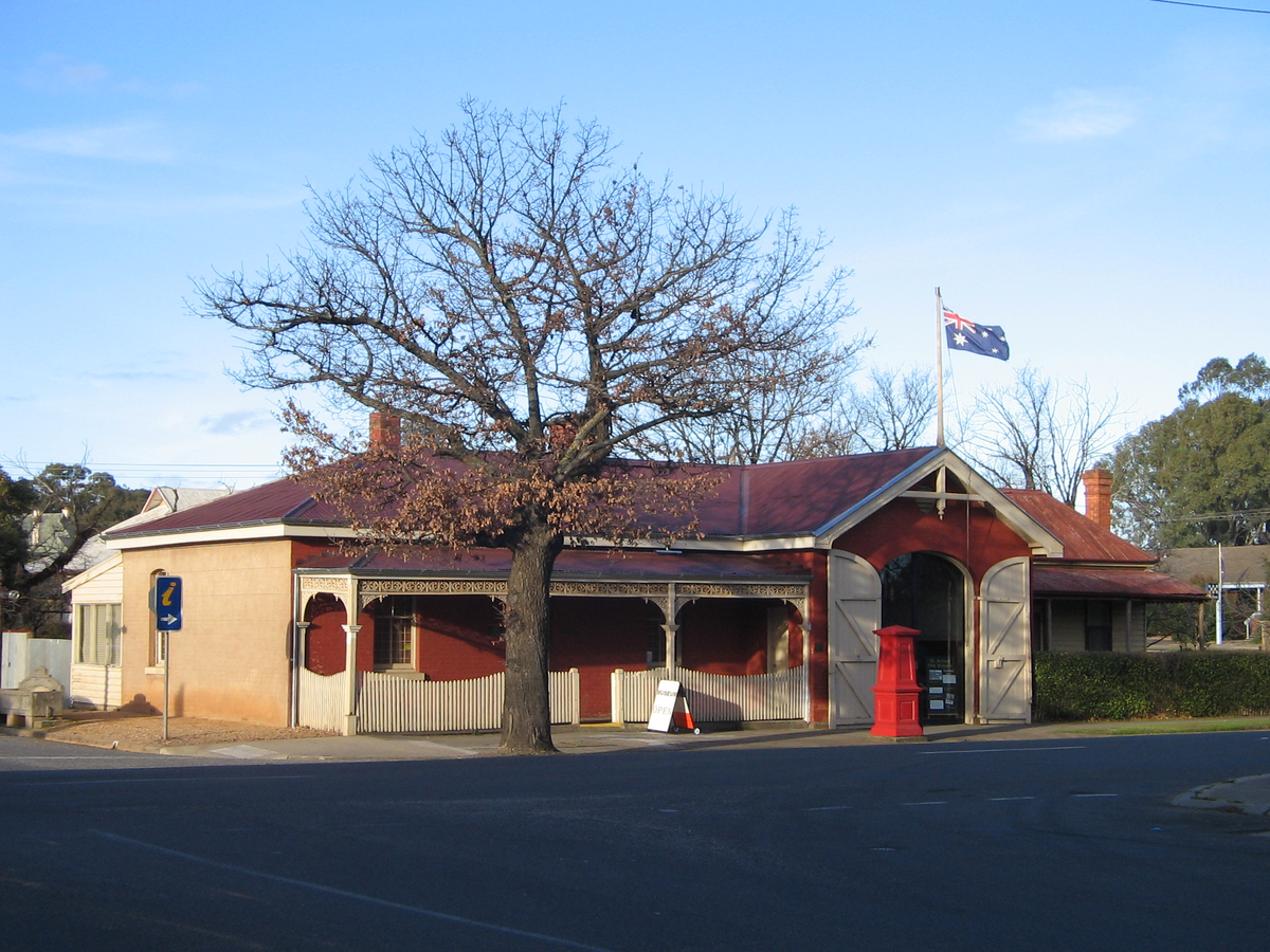 St Arnaud and District Historical Society Victorian Collections