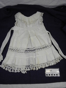 Pinafore, 1900 (estimated)