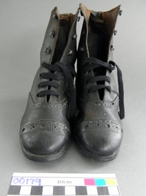 Footwear - girls