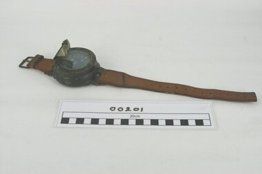 Compass, Divers