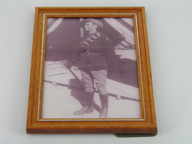 Photograph, Ron Gage, Generic frame