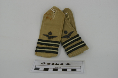 RAAF EPAULETTES, FLIGHT LIEUTENANT, No indication