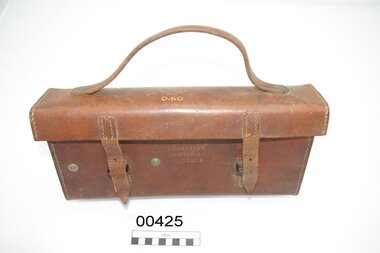Case, 1945