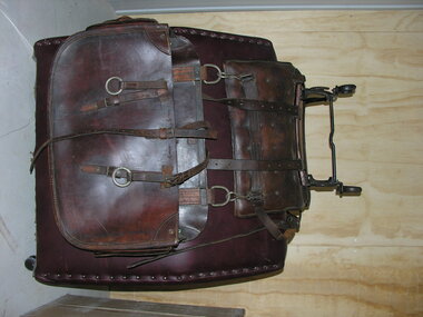 Saddle