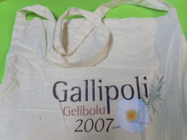 Gallipoli Visitor Welcome Pack 2011, Manufactured and collated for the Australian and New Zealand Governments