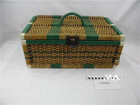 Picnic basket