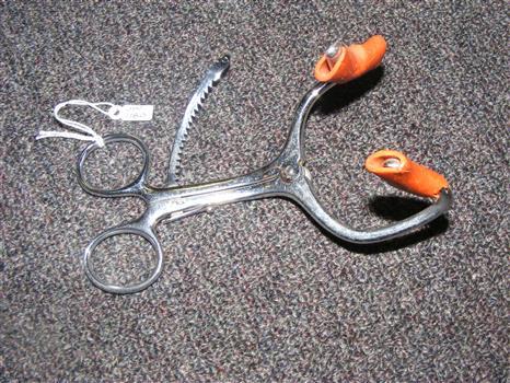 Self-Retaining Retractor used for surgical procedures