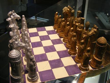 32 Chess Set Pieces