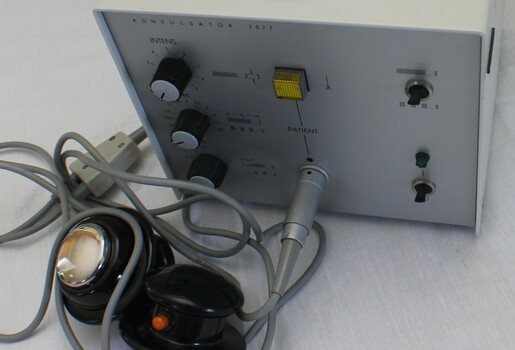 'Electroshock Therapy' Machine - closeup of front operational plate