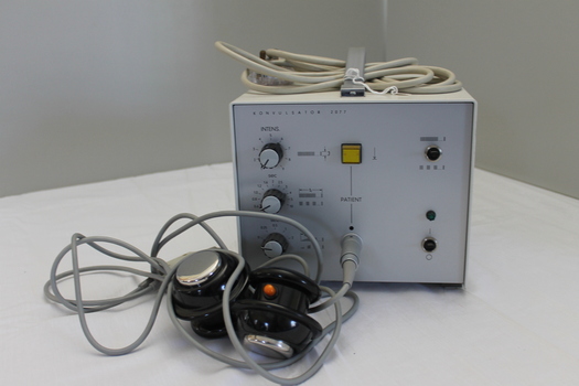 'Electroshock Therapy' Machine with paddles
