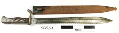 German “Butcher” bayonet and scabbard WW1