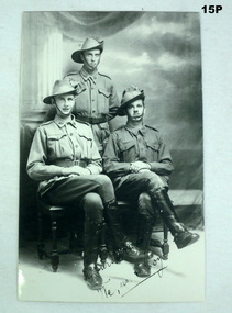 Photo of three AIF Light Horse soldiers WW1