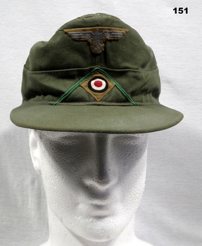 German peak cap captured in Desert campaign