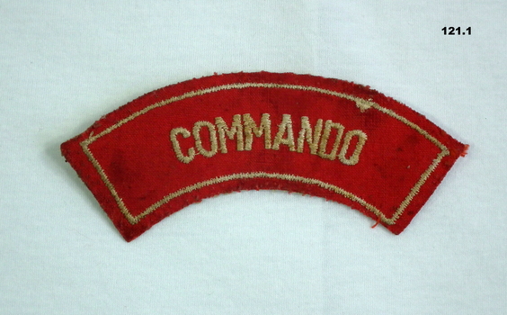 Red curved Commando shoulder patch