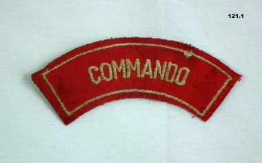 Red curved Commando shoulder patch