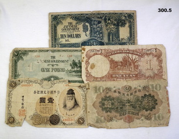 Assorted Japanese and Chinese currency