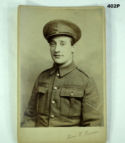 Sepia photo of a British soldier WW1