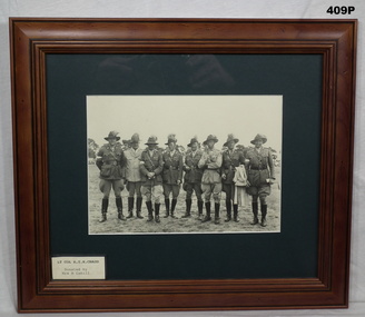 Photo showing 8 soldiers in plumed slouch hats