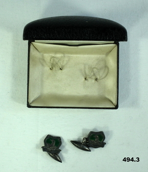 Pair of cuff links 8th Bn AMF 