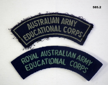 Uniform shoulder flashes Australian Army Education Corp.