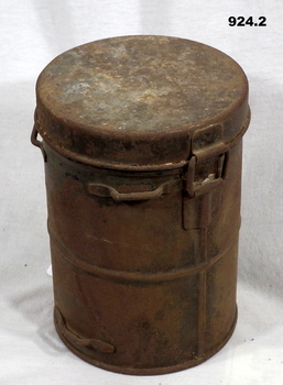 metal container for gas mask WW1