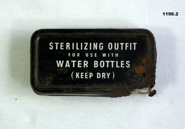 Water sterilisation tin for tablets