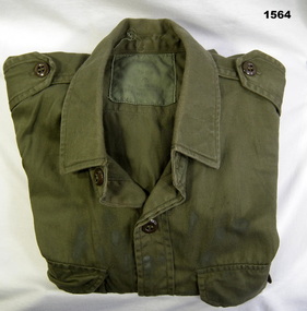 One jungle green Australian Army shirt