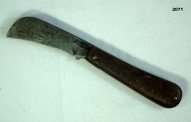 Knife, folding military issue Army