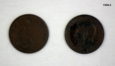Two Australian penny coins 1912, 1927.