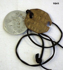 Set of Identity disc’s from WW1