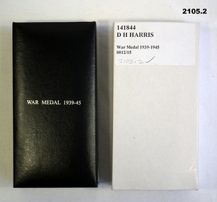 Presentation boxes for War medal 1939 - 45