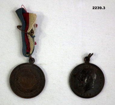 Two medallions relating to ANZAC 1915 - 16