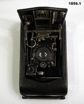Camera used in WW1 by a soldier