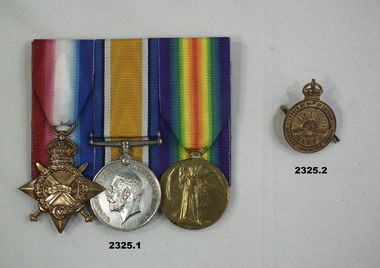 Medal set, RAS badge AIF WW1