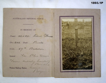 Memorial card with photo of a grave WW!