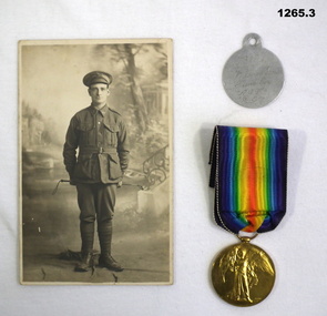 Photo, medal, ID AIF WW1