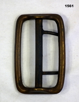 One single brass belt buckle