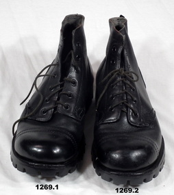 Footwear - BOOTS & GAITERS