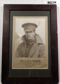 Framed photo of a WW1 soldier KIA.