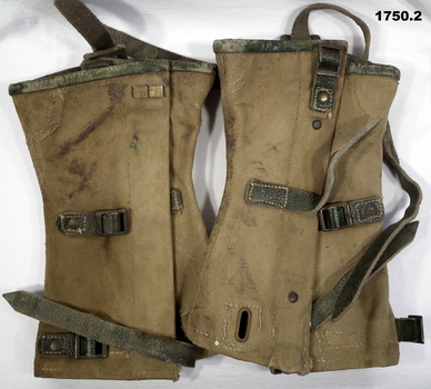 Pair of U.S issue gaiters WW2