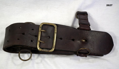 Leather belt re Sam Browne style