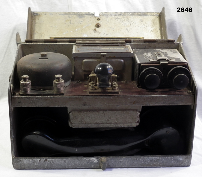 Equipment - FIELD TELEPHONE, Standard Telephones & Cables Pty Ltd, 1941