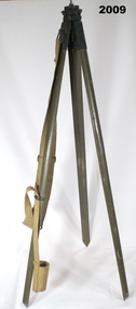 Tripod used with either a heliograph or signal light.