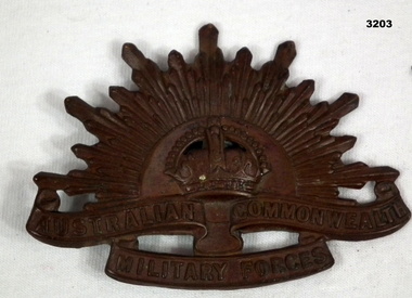 Australian Rising sun hat badge.