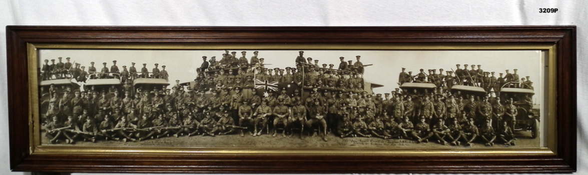 Panorama photo showing a large group of soldiers.
