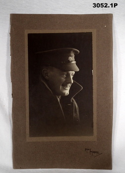 Portrait of a decorated Australian soldier.
