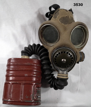 Gas mask and canister complete WW2